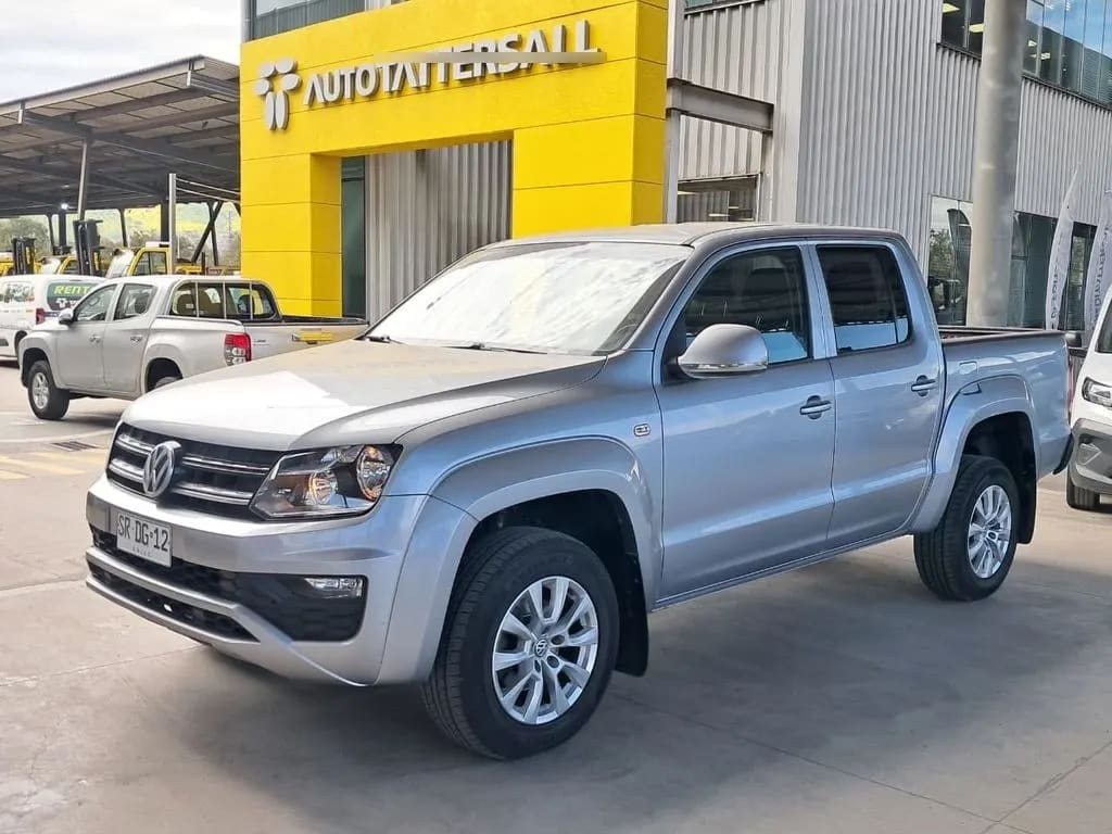 Volkswagen Amarok Comfortline 2.0 At 4x4 año 2023
