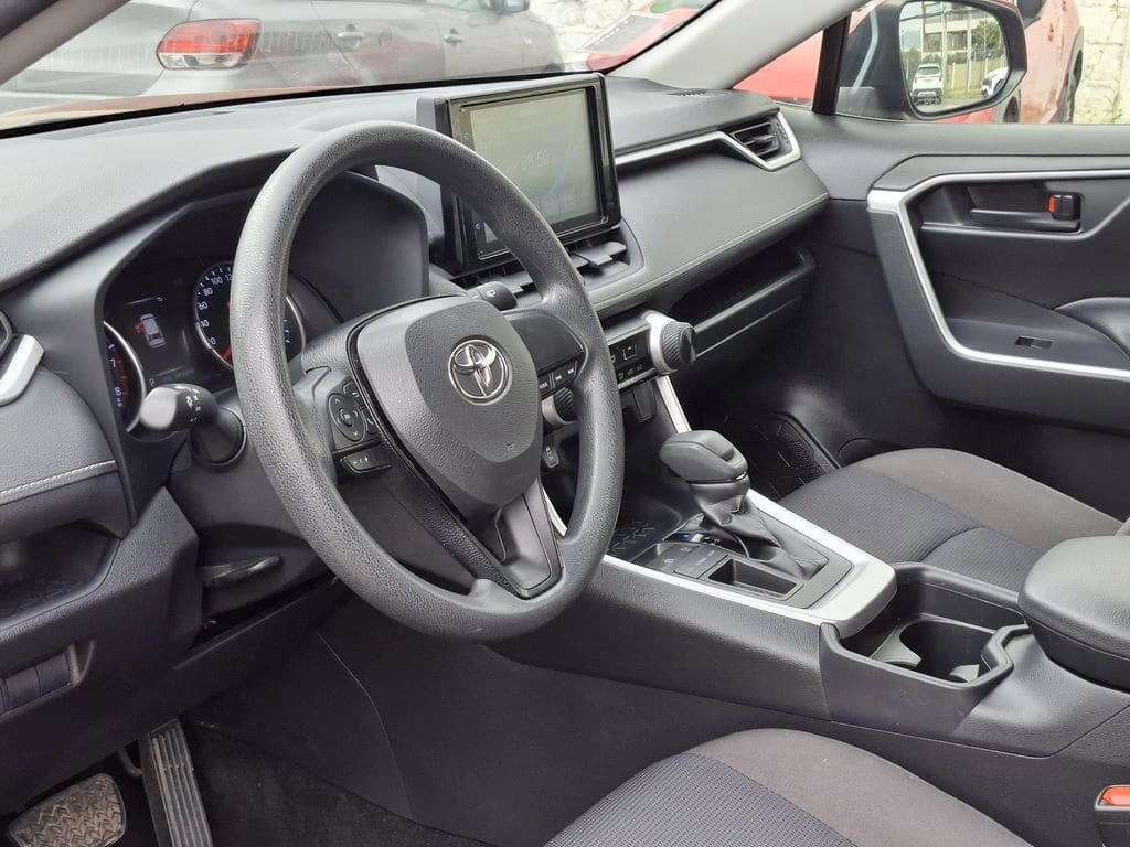 Toyota Rav4 2.0 Super Lujo 4x2 At 5p año 2021