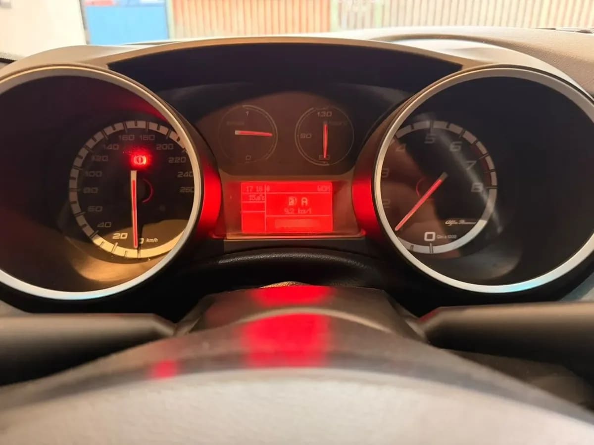 ALFA ROMEO GIULIETTA 1.4 Tct Tb Distinctive At año 2015