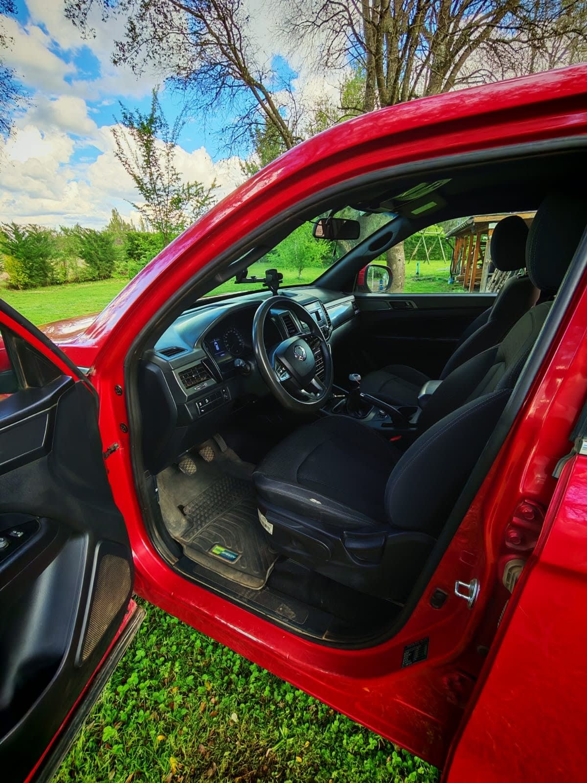 SSANGYONG MUSSO GRAND 2.2 Glx Mt 4x4 Diesel año 2023