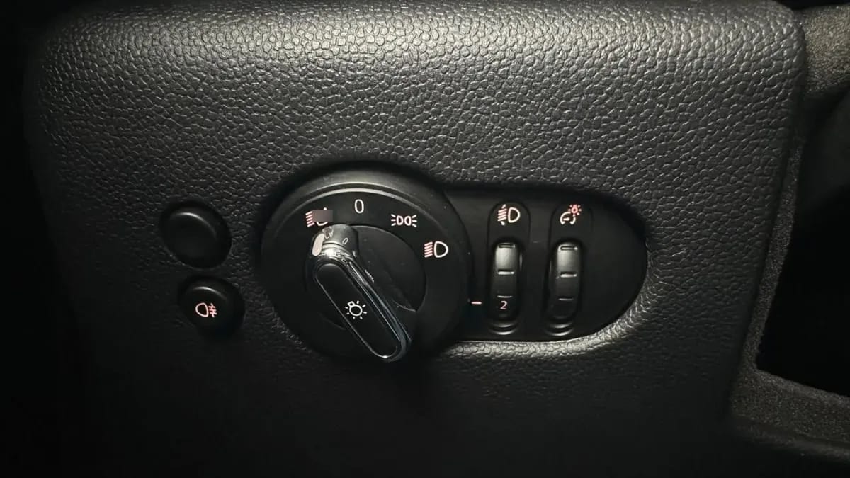 Mini Cooper 1.5 Classic 5 Puertas At año 2024
