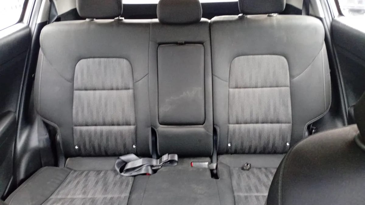 Kia Sportage 2.0 Lx 2wd Ac 6at 5p año 2018