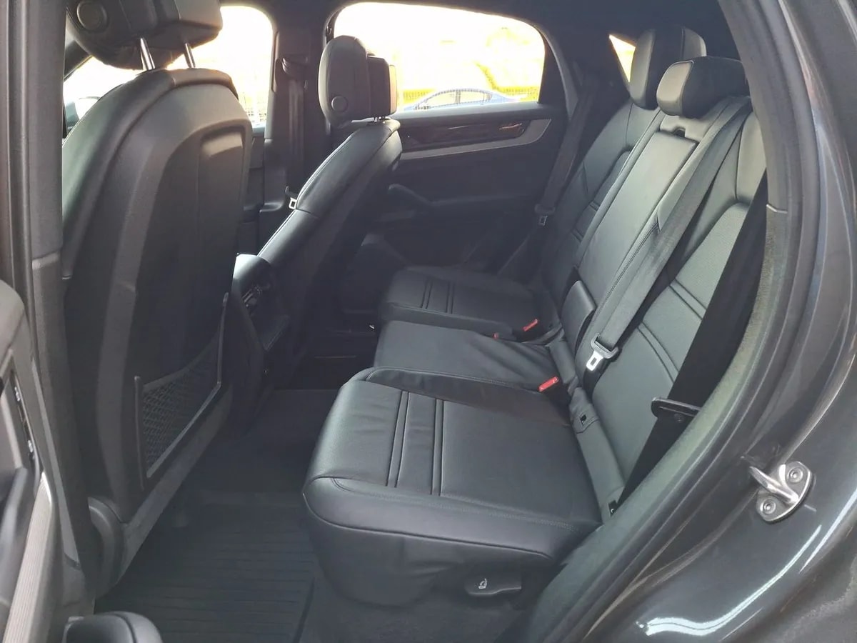 Porsche Cayenne 3.0 Coupe 4x4 At 5p año 2024