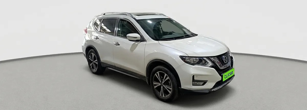 Nissan X-Trail 2.5 Advance 4x2 3row Cvt At 5p año 2023