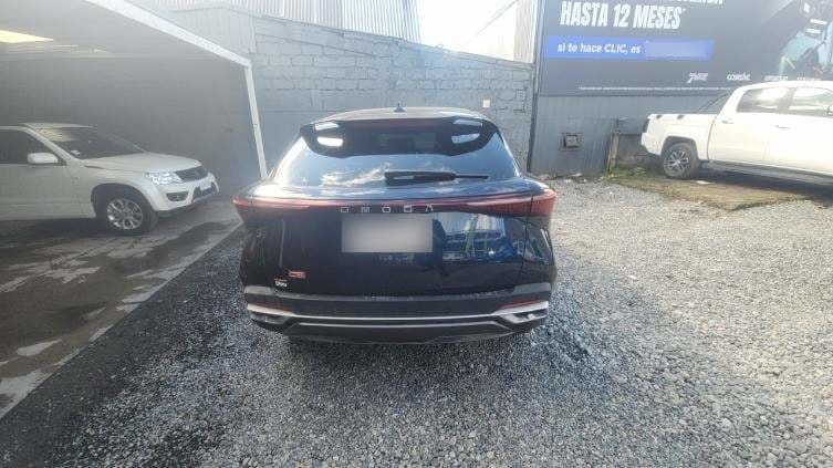 Omoda C5 1.5t Luxury 4x2 Cvt At 5p año 2026