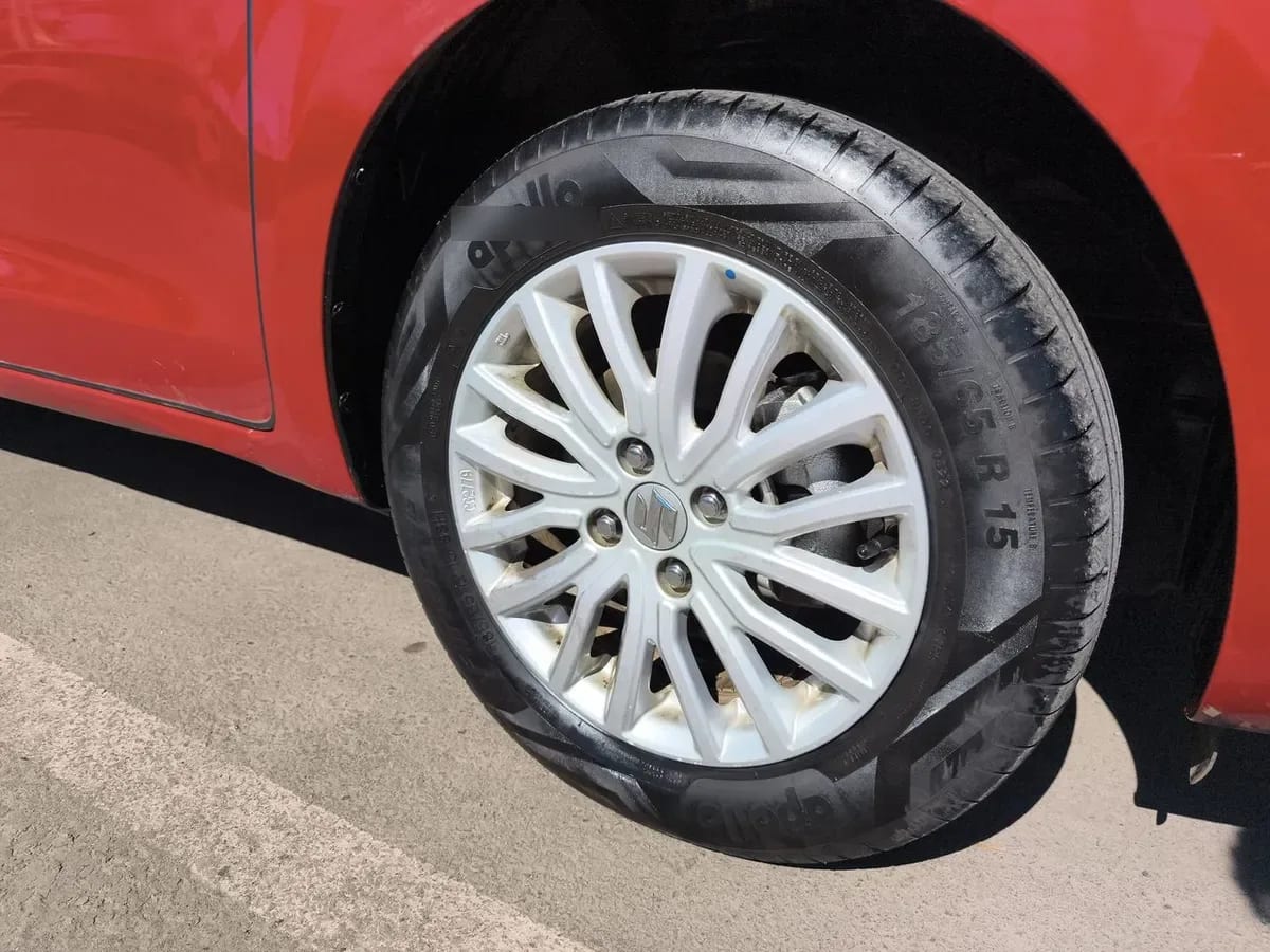 Suzuki Dzire 1.2 Gl Sport 4x2 Mt 4p año 2024