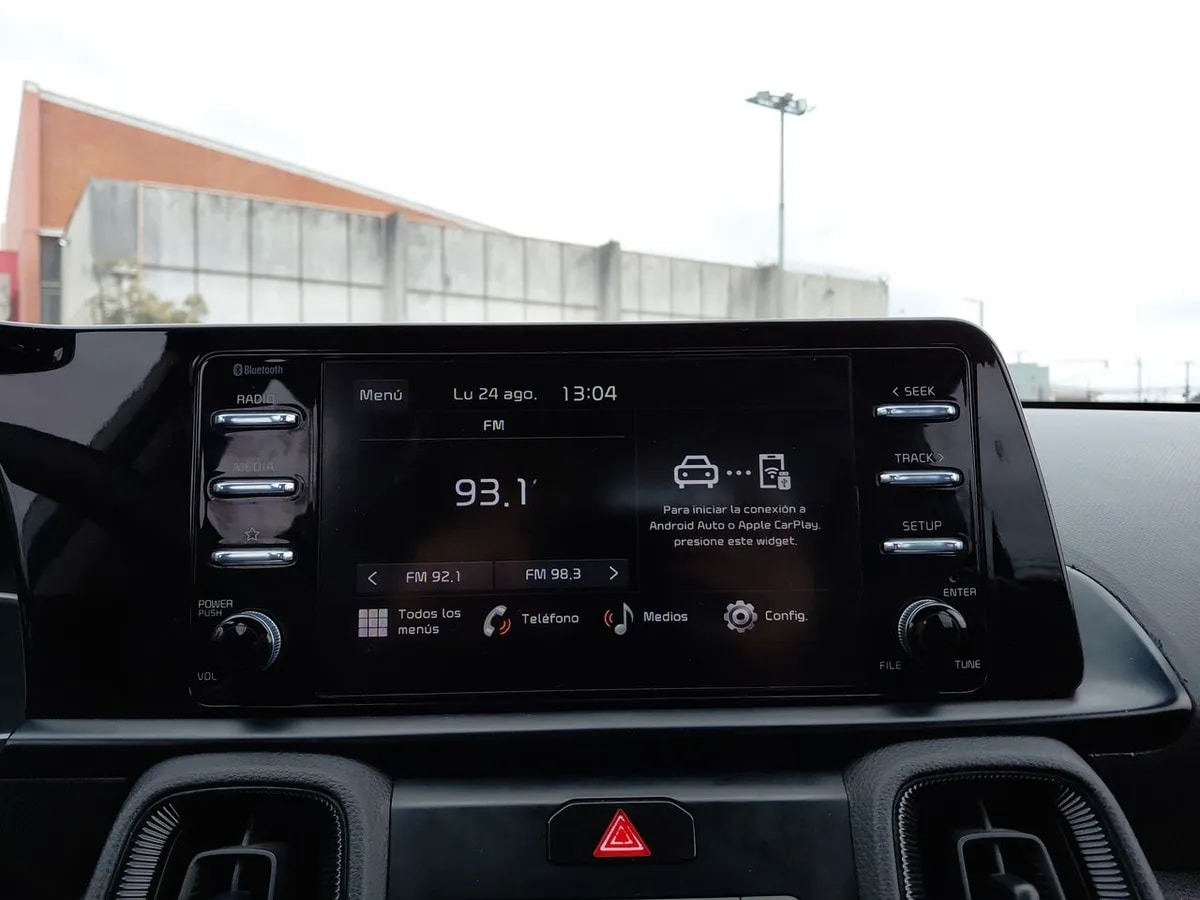 Kia Sonet 1.5 Ex 4x2 Ivt Ri At 5p año 2025