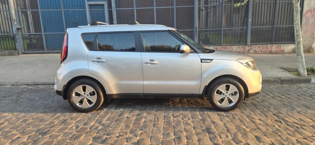 KIA MOTORS SOUL 1.6 Ex At año 2015