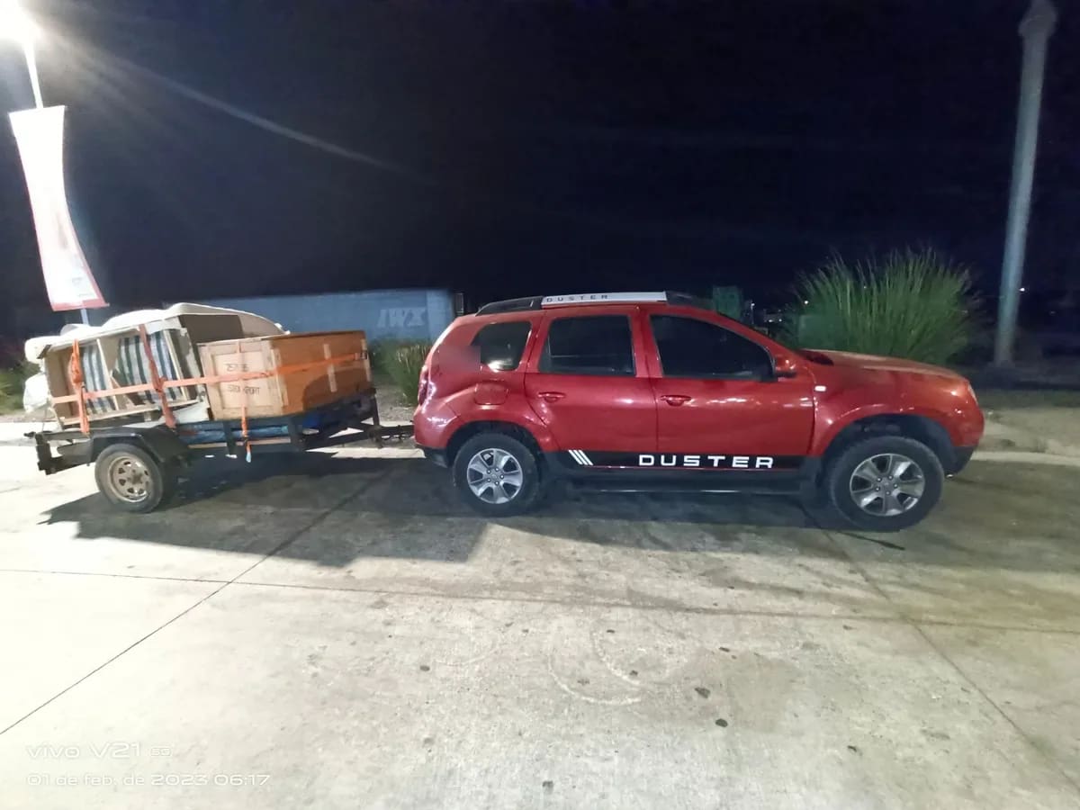 RENAULT DUSTER 2.0 Zen Tech Mt 4x4 año 2018