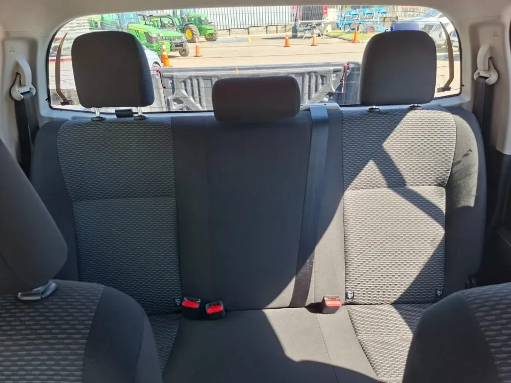 Toyota Hilux Dc 4x4 2.4 D Dx Mt año 2024