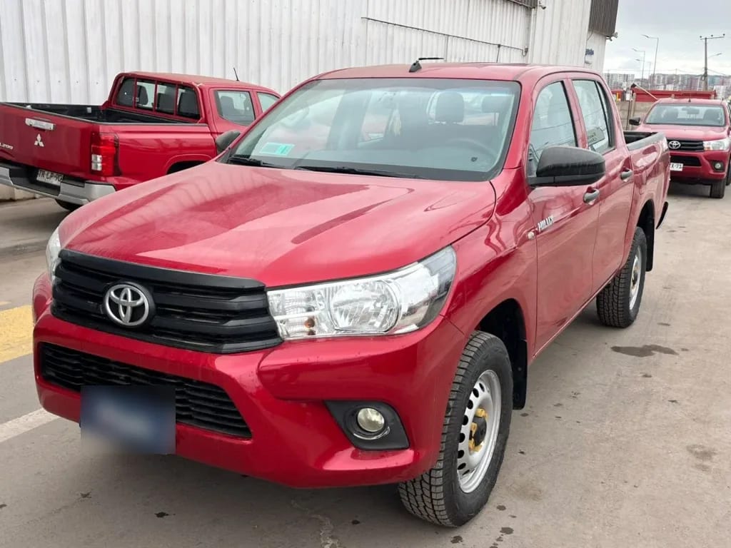 Toyota Hilux Dc 4x4 2.4 D Dx Mt año 2024
