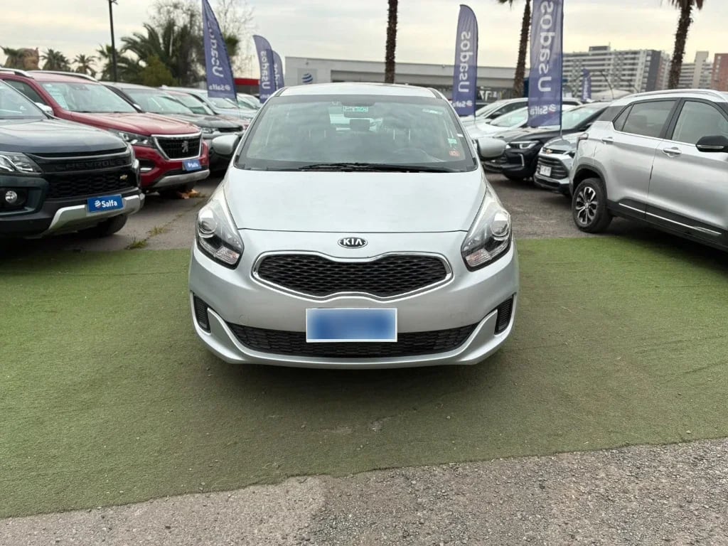 Kia Carens 2.0 Ex Dab Abs Ac Mt año 2015