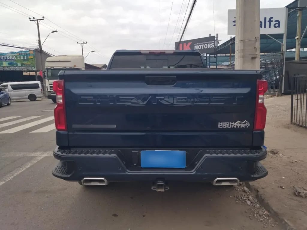 Chevrolet Silverado 3.0 High Country 4x4 At 4p año 2023