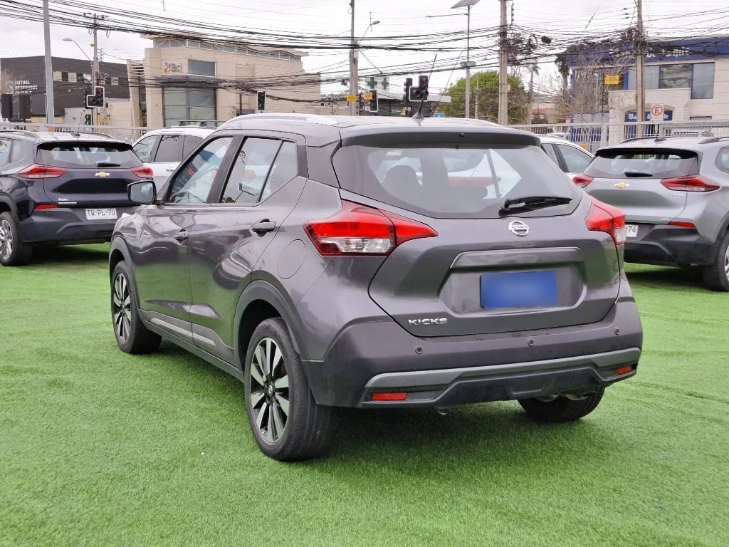 Nissan Kicks 1.6 Sense 4x2 Mt 5p año 2021