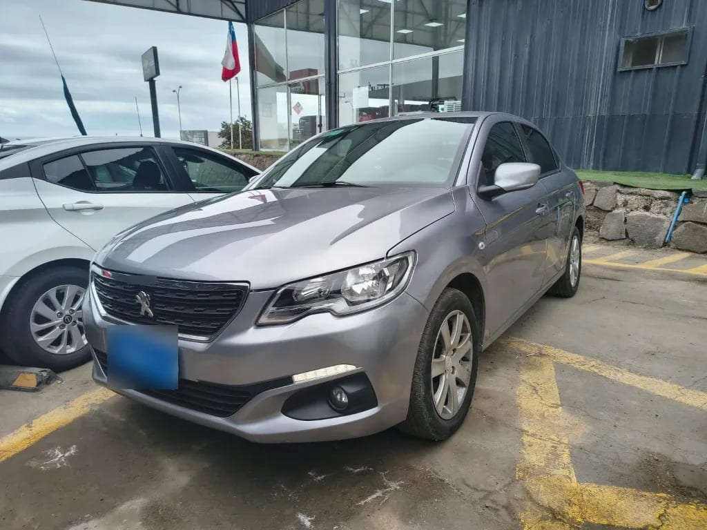 Peugeot 301 1.6 Allure Hdi 92 Mt Diesel año 2022
