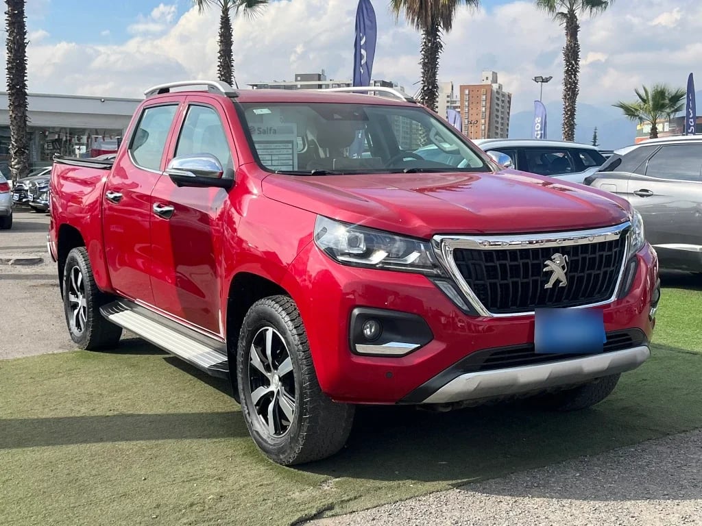 Peugeot Landtrek 2.2 Action4 Bluehdi Diesel 4x4 180hp At 4p año 2024