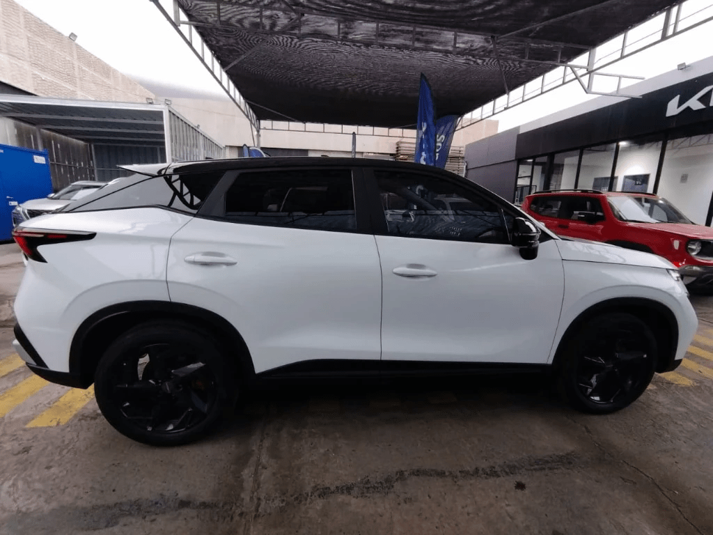 Omoda C5 1.6t Prestige 4x2 Dct At 5p año 2026