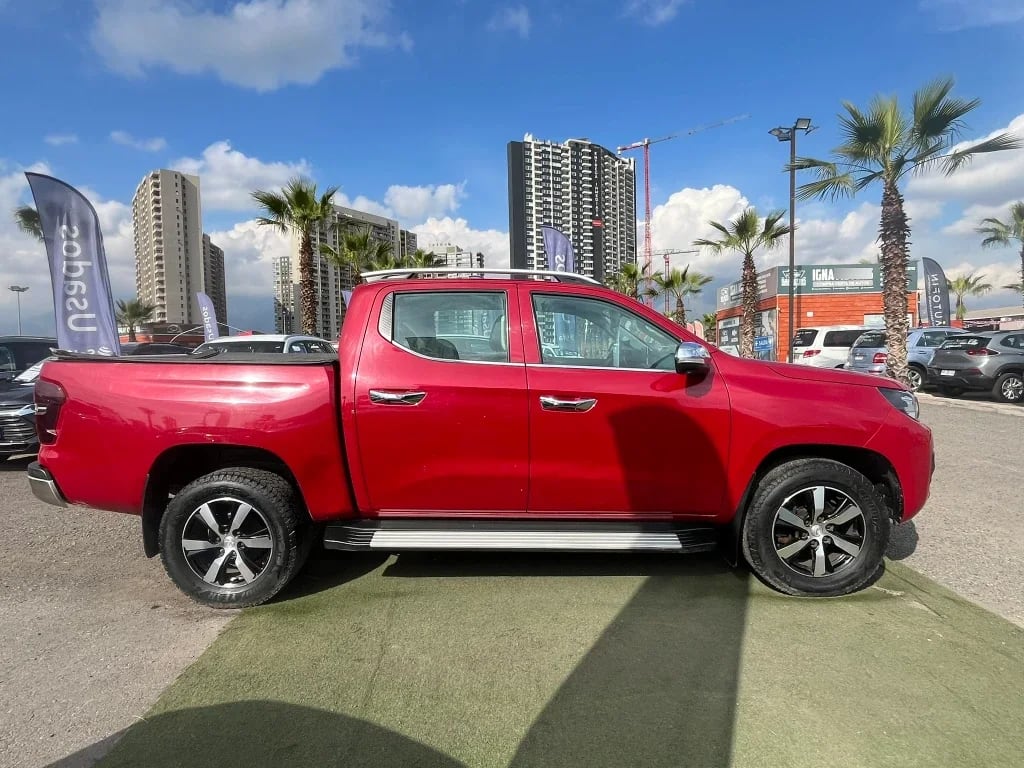 Peugeot Landtrek 2.2 Action4 Bluehdi Diesel 4x4 180hp At 4p año 2024