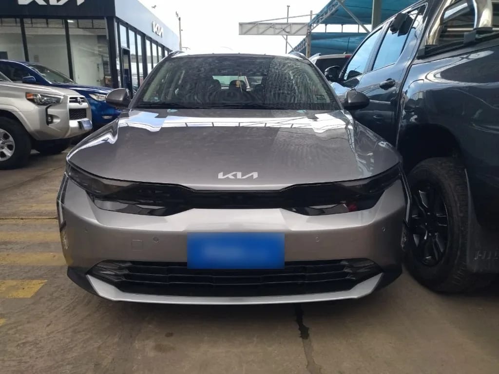 Kia K3 Cross Ex 16l 6mt Full año 2025