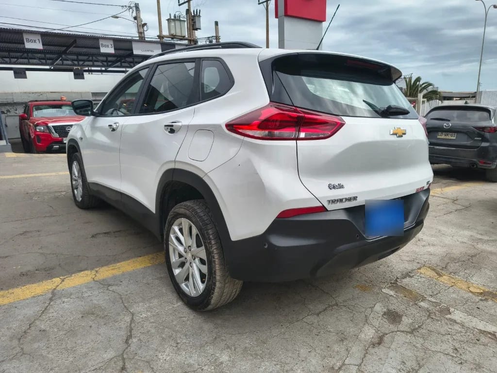Chevrolet Tracker 1.2t Ltz Fwd Mt 5p año 2021