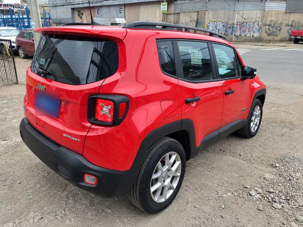 Jeep Renegade 1.8 Sport Lx 4x2 At 5p año 2022