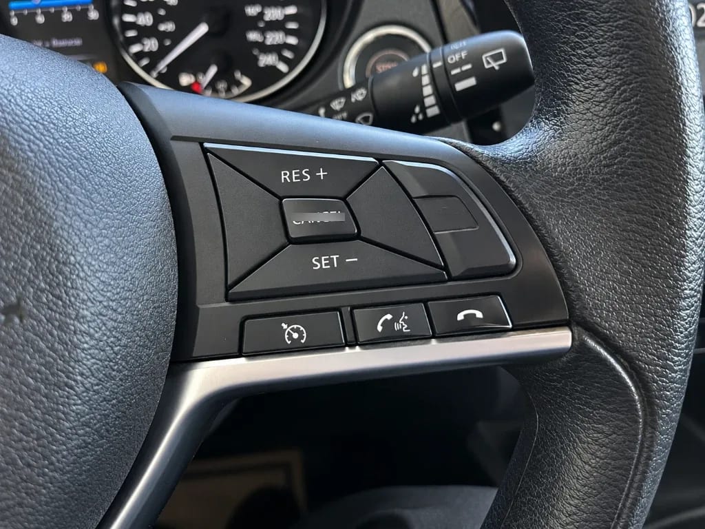Nissan X-Trail 2.5 Sense 2row At año 2020