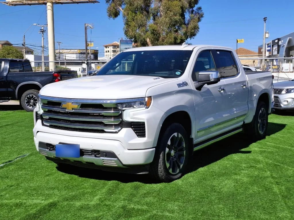 Chevrolet Silverado 3.0 High Country 4x4 At 4p año 2025