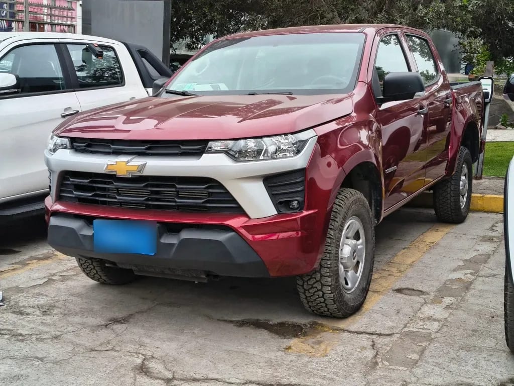 Chevrolet Colorado 2.8td Wt Mt 4wd S año 2025