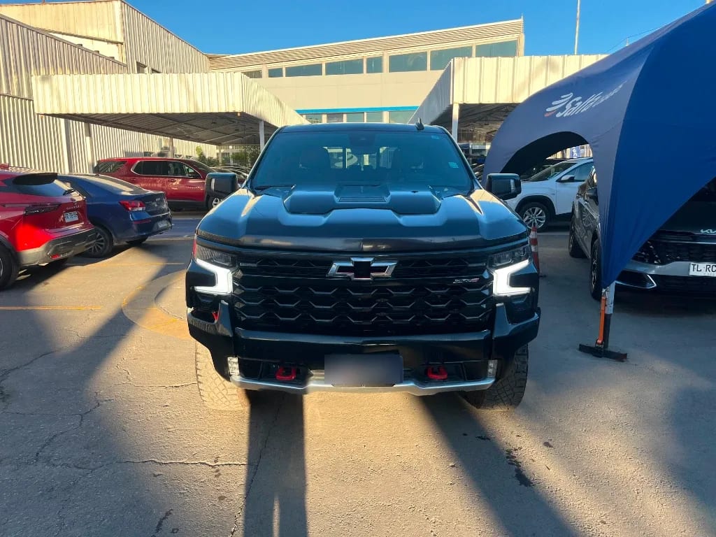 Chevrolet Silverado 6.2 Zr2 4x4 At 4p año 2024