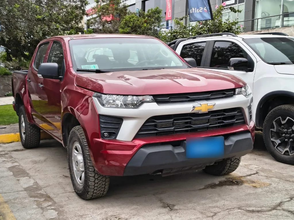 Chevrolet Colorado 2.8td Wt Mt 4wd S año 2025