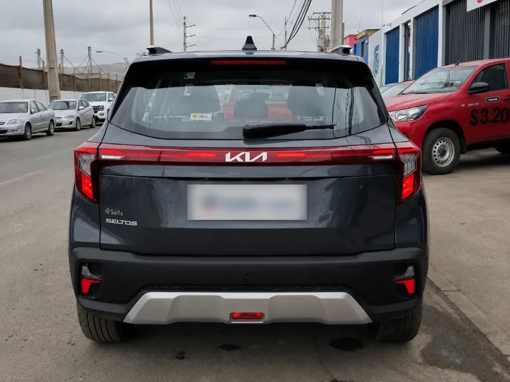 Kia Seltos Ex Ivt 1.5 Aut año 2026