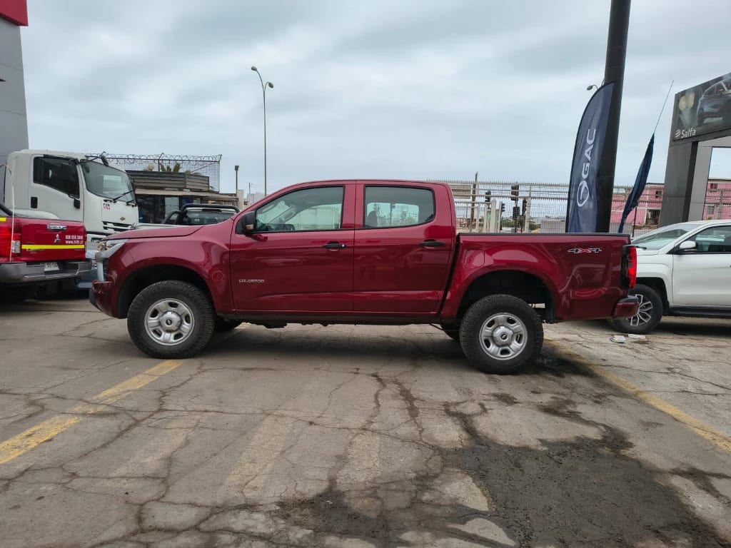 Chevrolet Colorado 2.8td Wt Mt 4wd S año 2025