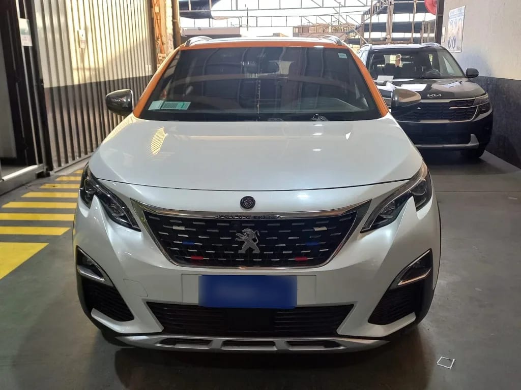 Peugeot 3008 2.0 Gt Bluehdi Diesel 4x2 At 5p año 2019