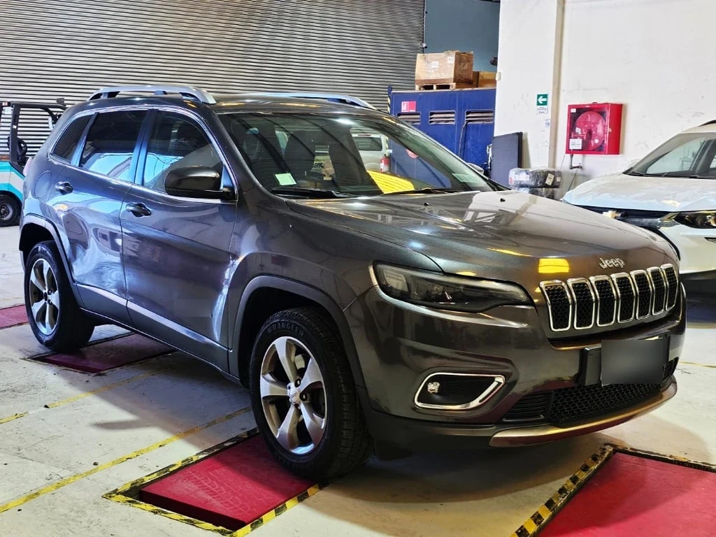 Jeep Cherokee 3.2 Limited 4x4 At 5p año 2019