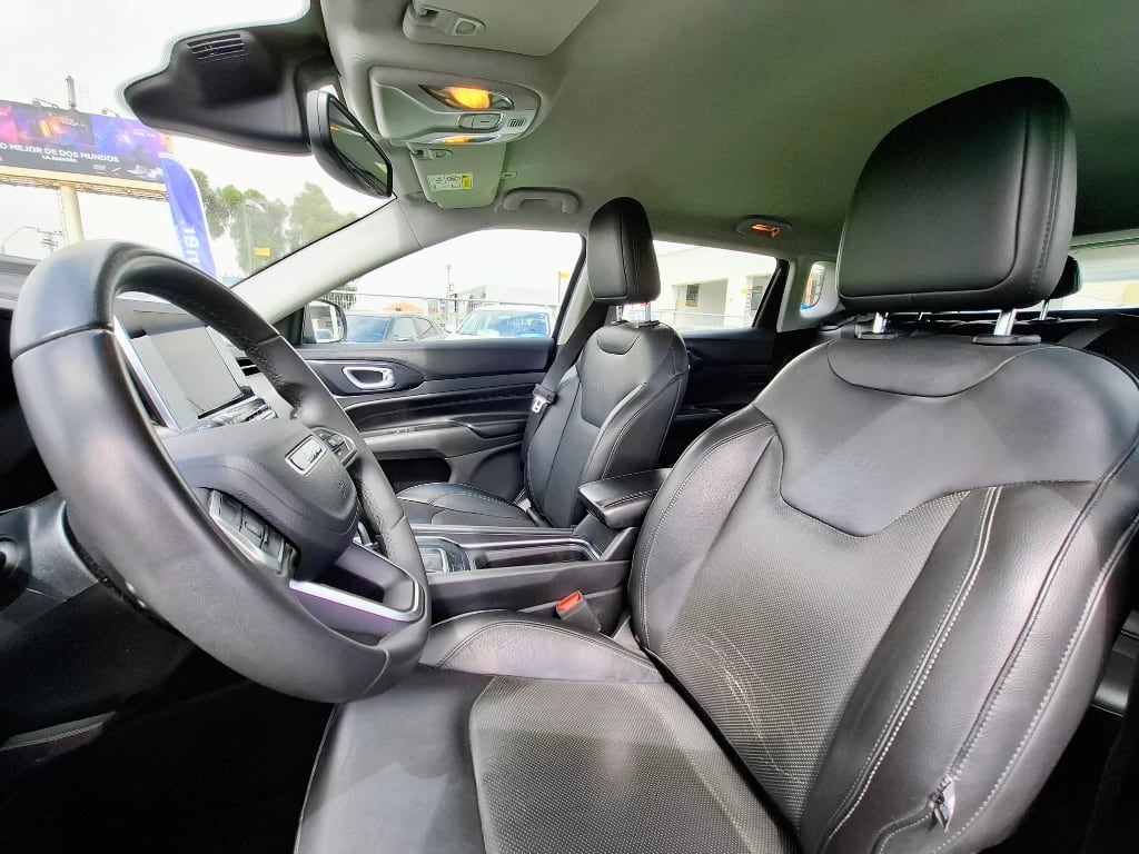 Jeep Compass 1.3 Longitude 4x2 At 5p año 2023