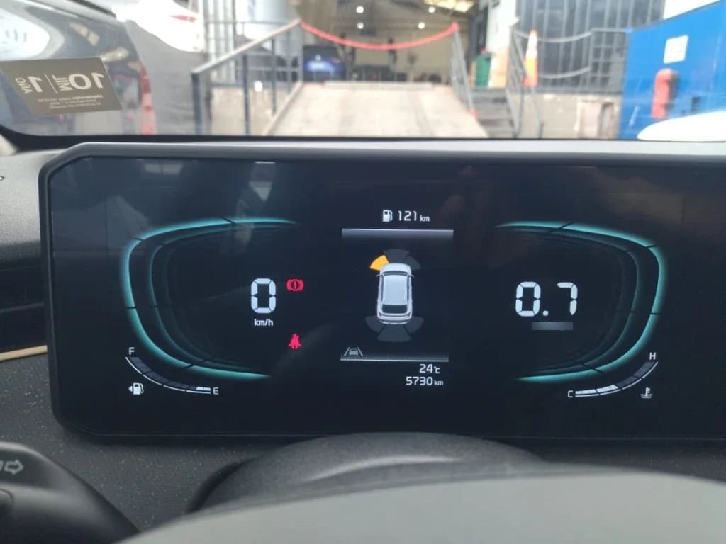 Kia K3 Cross Ex 16l 6mt Full año 2025