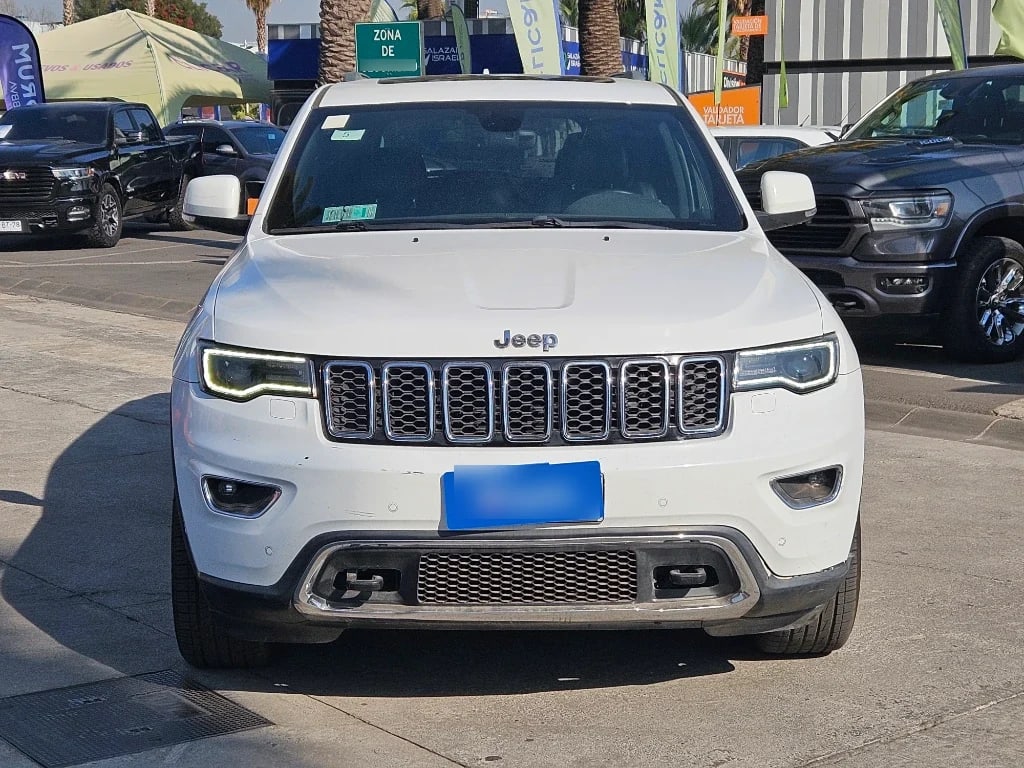 Jeep Grand Cherokee 3.6 Limited Lx 4x4 At 5p año 2018