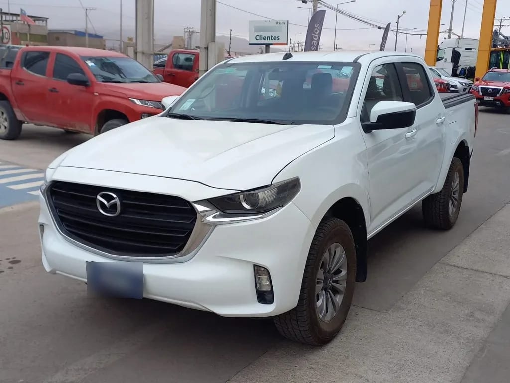 Mazda Bt-50 4x4 3.0 Aut año 2024