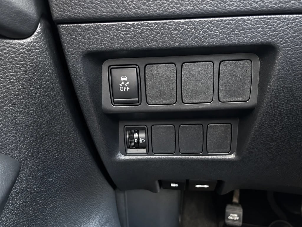 Nissan X-Trail 2.5 Sense 2row At año 2020