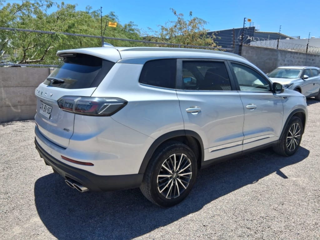 Chery Tiggo 8 Pro 2.0 Tgdi Glx Pro Max Awd At 5p año 2024