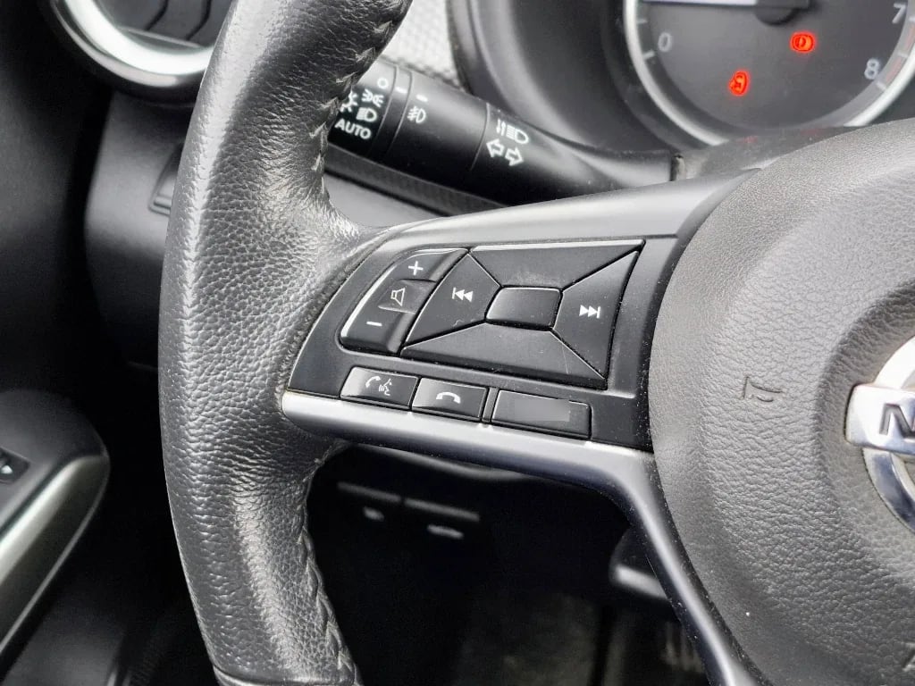 Nissan Kicks 1.6 Sense 4x2 Mt 5p año 2021