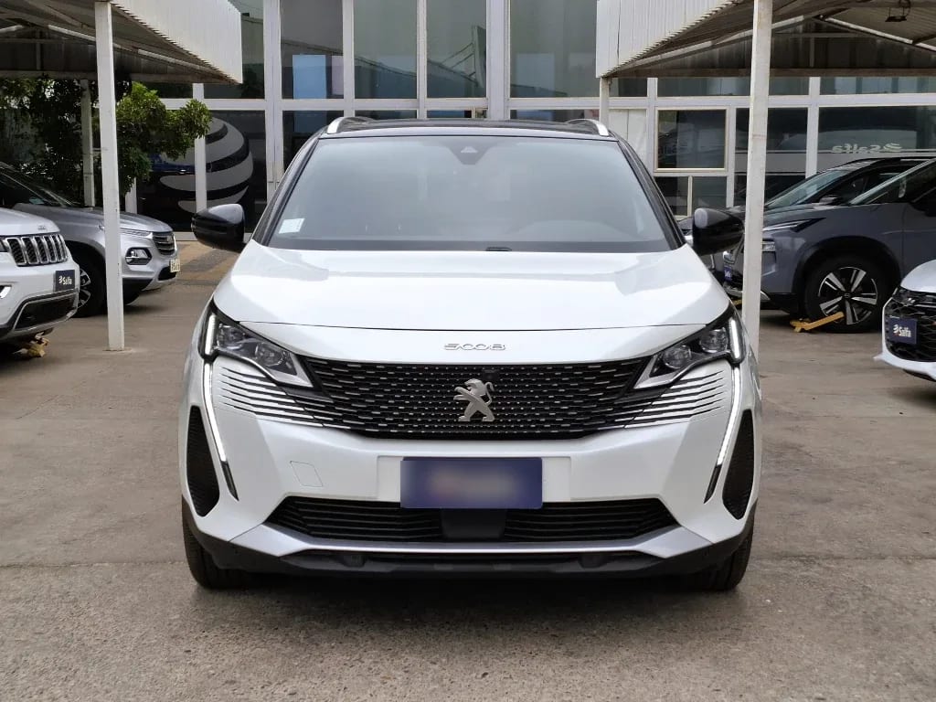 Peugeot 5008 1.5 Gt Bluehdi 4x2 130 Eat8 5p año 2022