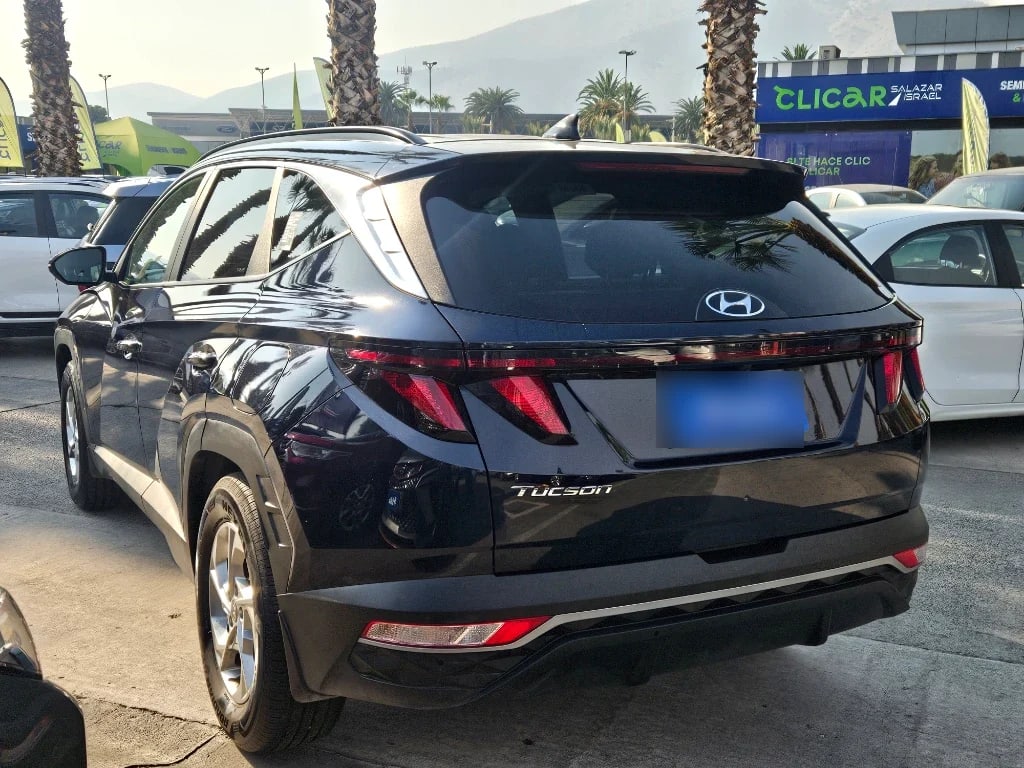 Hyundai Tucson 2.0 Nx4 Plus 2wd Mt 5p año 2023
