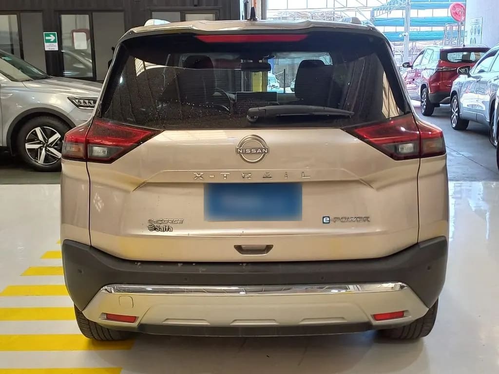 Nissan X-Trail 1.5 E-Power Exclusive Hybrid 4x4 Cvt At 5p año 2025