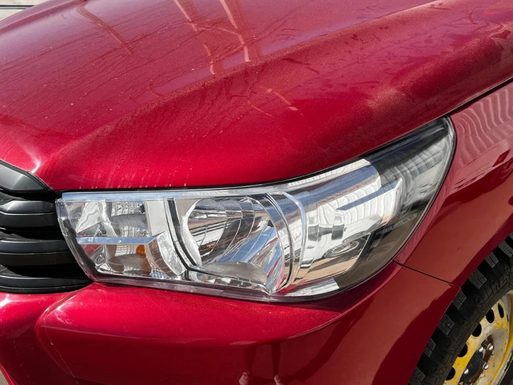 Toyota Hilux Dc 4x4 2.4 D Dx Mt año 2023
