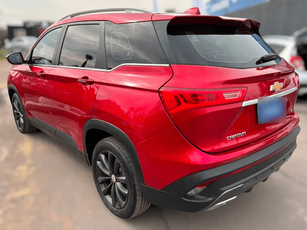 Chevrolet Captiva 1.5t Ltz Fwd Cvt At 5p año 2022