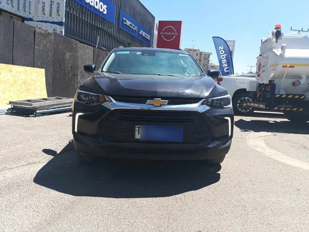 Chevrolet Tracker 1.2t Ltz R 4x2 At 5p año 2025