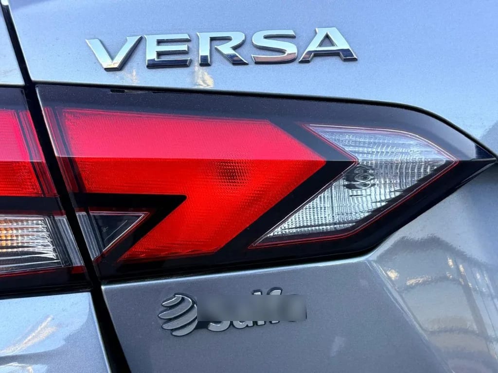 Nissan Versa Sense 1.6 Mt 4x2 año 2025
