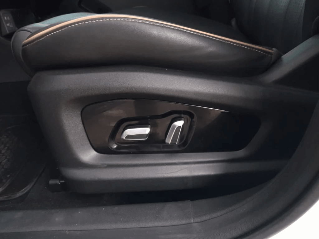 Omoda C5 1.6t Prestige 4x2 Dct At 5p año 2026