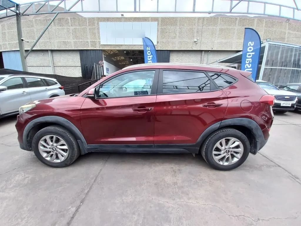 Hyundai Tucson 2.0 Gl Advance 4x2 Mt 5p año 2017